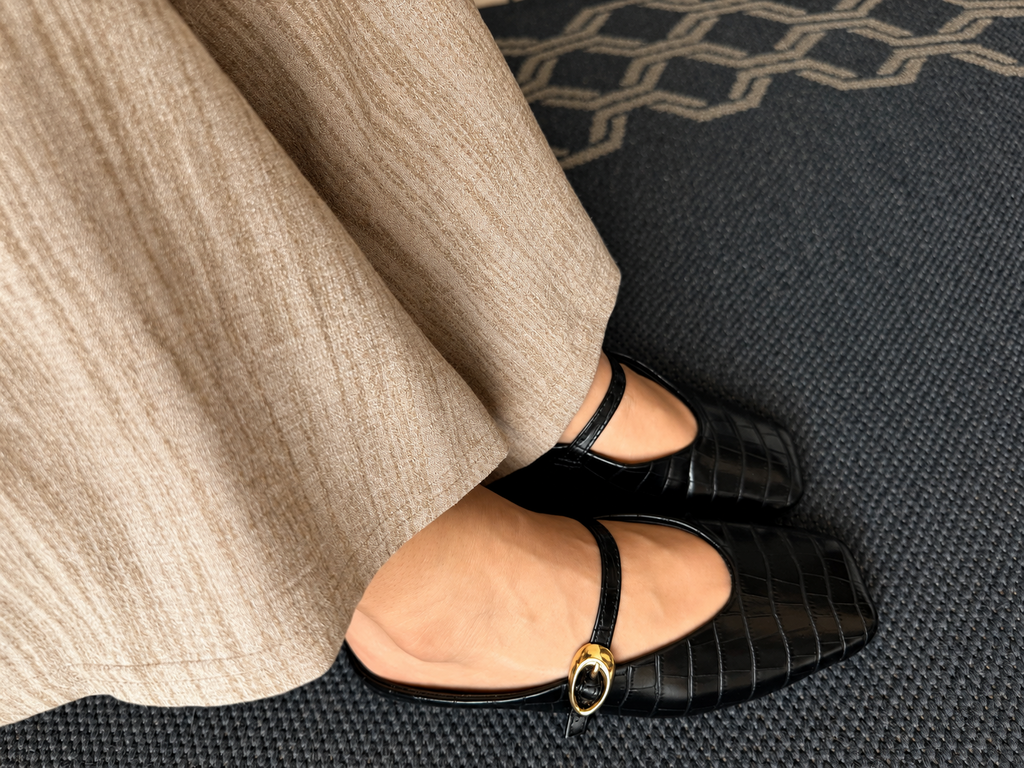 EVA COCO MULE -  Flats Mary Jane Punta Cuadrada Textura cocodrilo negro