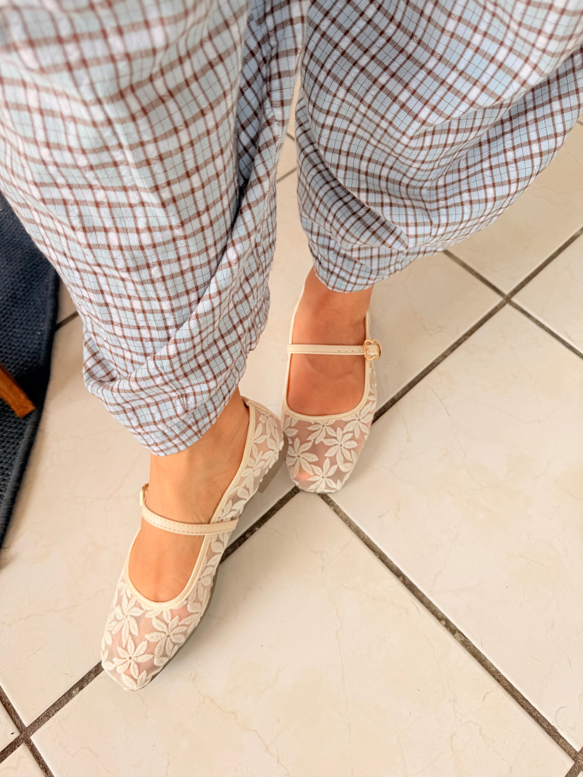 Mary Jane mesh flor latte