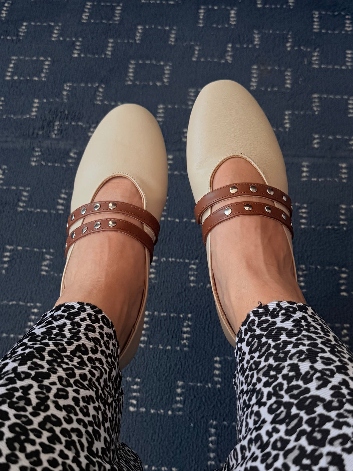 BALLERINA RIVET