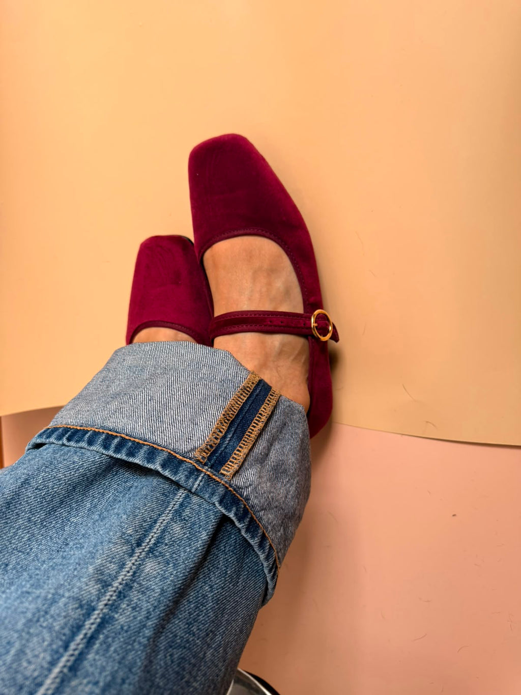 MARY JANE VERONA — BURGUNDY