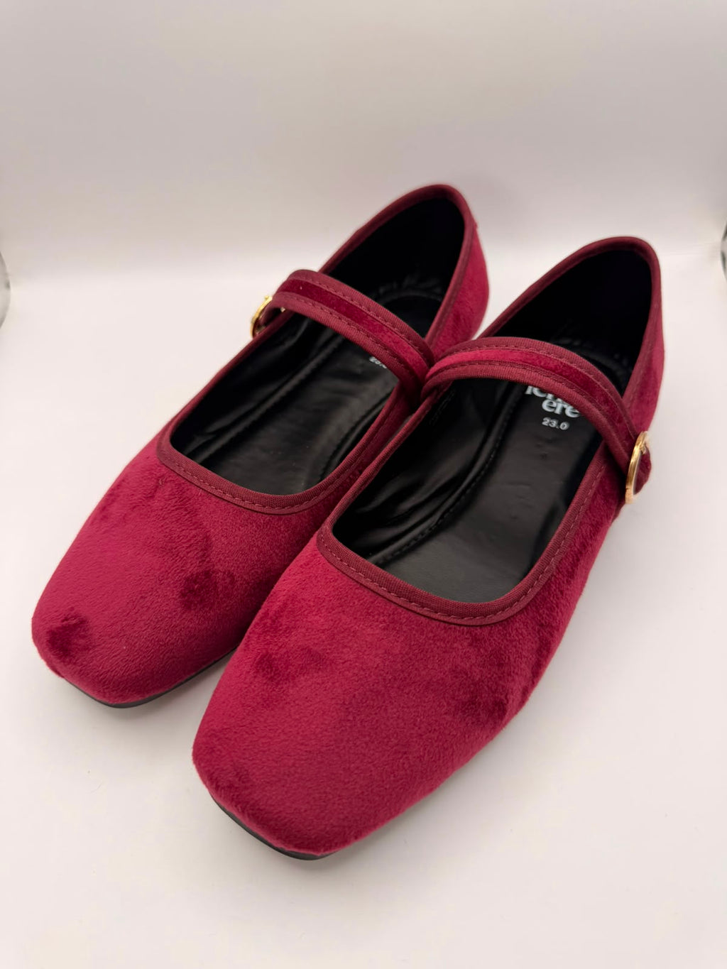 MARY JANE VERONA — BURGUNDY