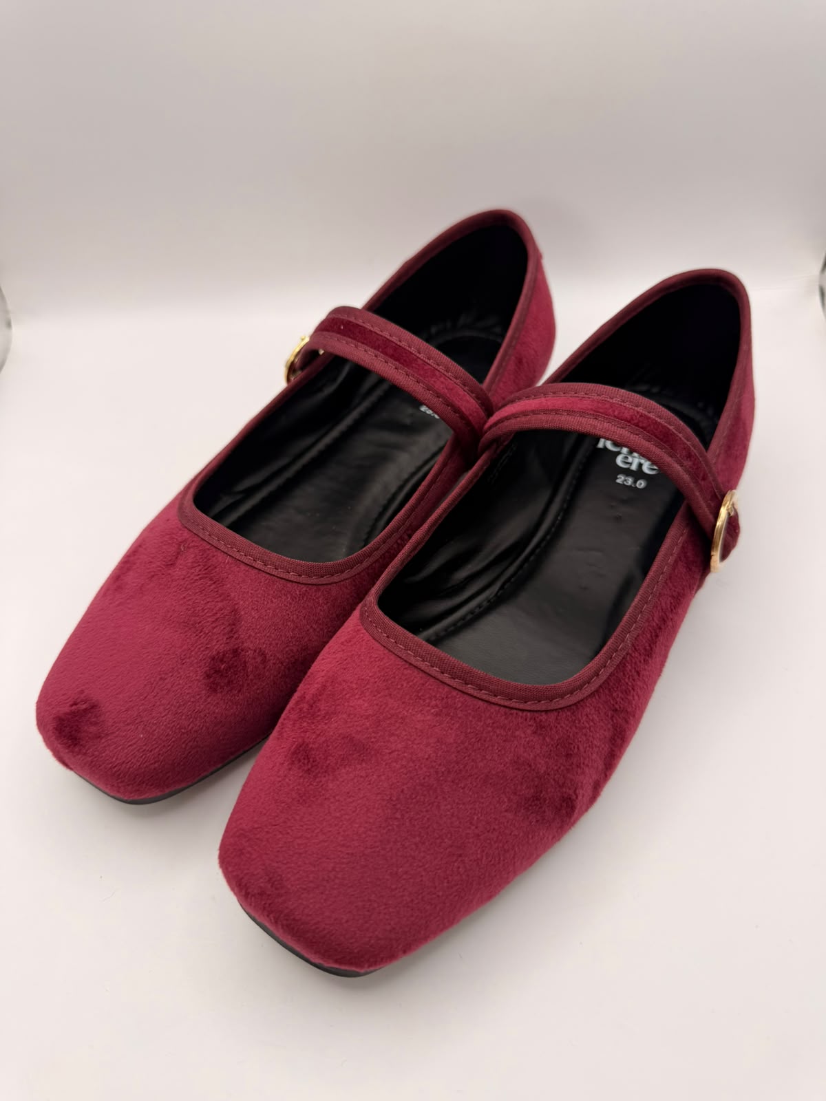 MARY JANE VERONA — BURGUNDY