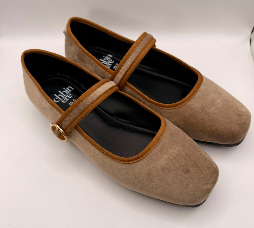 MARY JANE SIENA — TAUPE