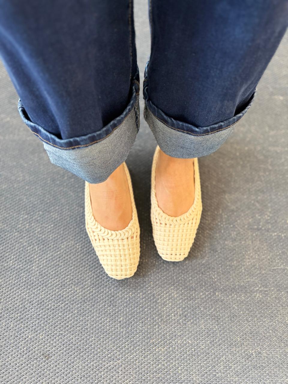 Slingback Capri Tejido — Latte