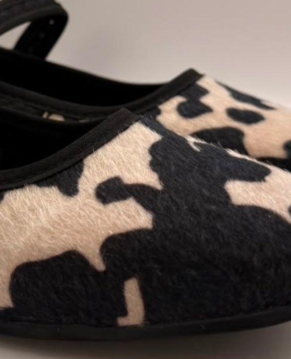 MARY JANE DAKOTA — COW PRINT
