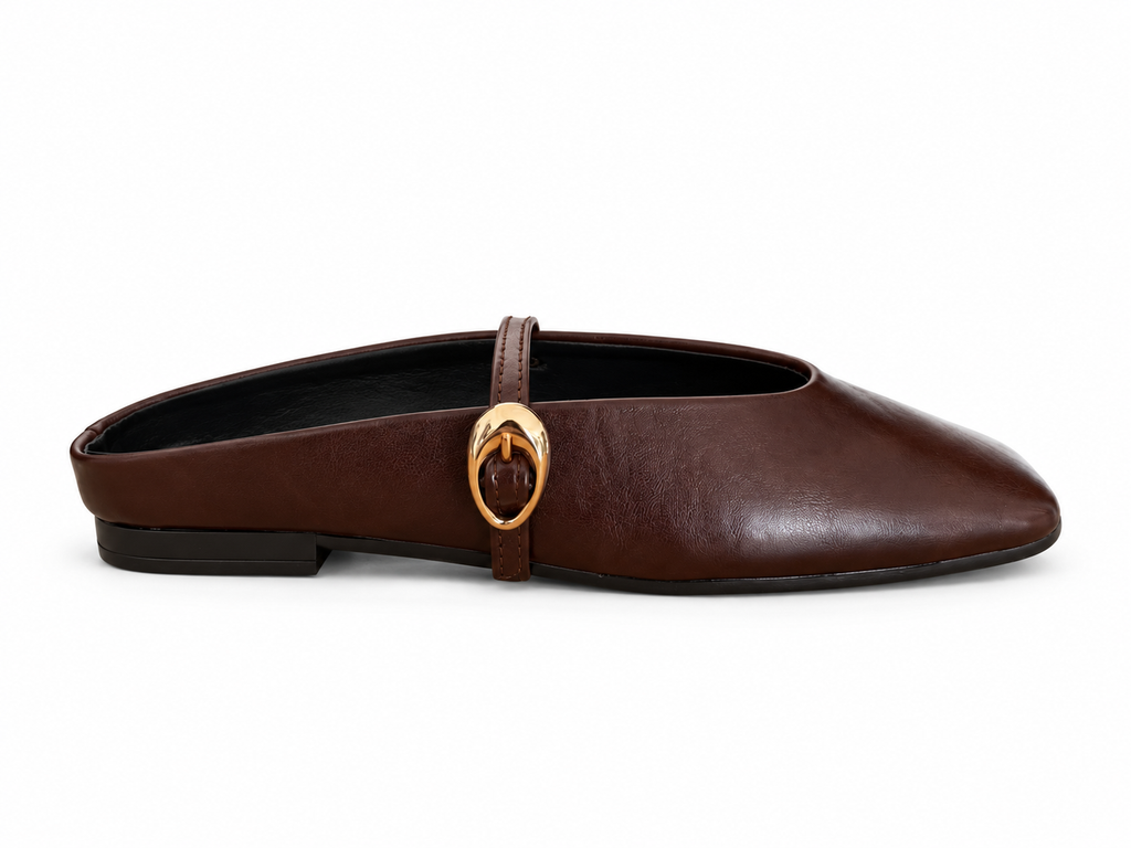 EVA MULE - Chocolate Flats Mary Jane Punta Cuadrada